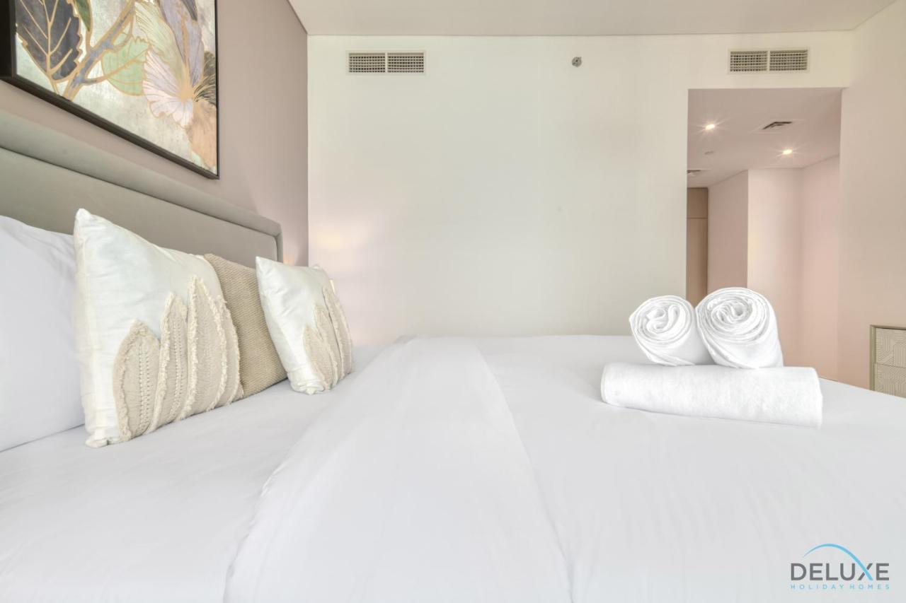 Apartment Ritzy 3br With Assistant At 5242 Tower 2 Marina By Deluxe Homes *