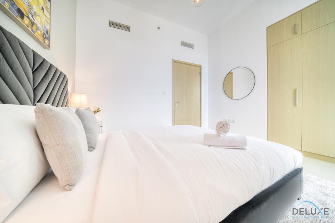 Ritzy 3br With Assistant At 5242 Tower 2 Marina By Deluxe Homes Apartment